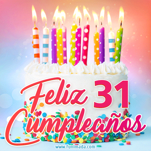 Cumpleaños de 31 - delicioso pastel de cumpleaños con velas