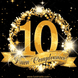 Il numero 10 è circondato da un anello dorato brillante, accompagnato da un nastro elegante con la scritta 'Buon Compleanno!' su uno sfondo scuro.