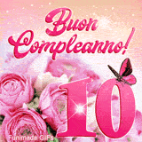 Celebrazione dei 10 anni con questa GIF animata: rose rosa in primo piano, numero dieci gigante e una farfalla circondata da polvere di stelle.
