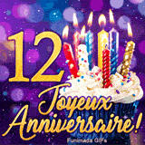 Carte animée 12 ans montrant un gâteau avec bougies illuminées et le texte Joyeux Anniversaire sur fond scintillant.