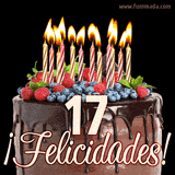Animación de un pastel de chocolate decorado con frutas, velas encendidas y el número 17, acompañado de la palabra '¡Felicidades!' en elegante tipografía.