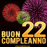 Animazione di fuochi d'artificio colorati con il numero 22 in oro brillante e la scritta 'Buon Compleanno' su uno sfondo nero festivo ed elegante.