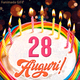 Un'animazione celebrativa di una torta di compleanno per i 28 anni, Le fiamme delle candeline tremolano e delle scintille brillano intorno, creando un'atmosfera festosa e magica.