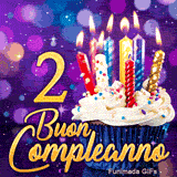 Immagine animata per il 2° compleanno con un dolcetto, candele brillanti e il numero 2 in oro risplendente.