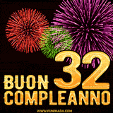 Animazione di fuochi d'artificio colorati con il numero 32 in oro brillante e la scritta 'Buon Compleanno' su uno sfondo nero festivo ed elegante.