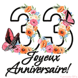 Ce GIF de Joyeux 33ème Anniversaire présente le nombre vingt rempli d'un bouquet vibrant de fleurs animées, avec des papillons qui bougent doucement sur un fond blanc.