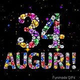 Il numero 34 e l'espressione Auguri disegnati da gioielli brillanti multicolori, circondati da piccole scintille su uno sfondo scuro.