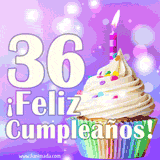 Animación de un cupcake con cobertura blanca, confites de colores, una vela encendida y el número 36 en grande sobre un fondo púrpura con luces brillantes.