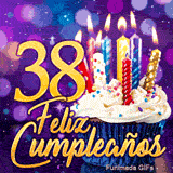 GIF de Feliz Cumpleaños 38 años ilustrando un cupcake mágico con velas y el número 38 dorado sobre fondo brillante.
