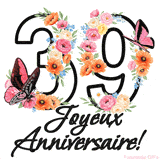 Ce GIF de Joyeux 39ème Anniversaire présente le nombre vingt rempli d'un bouquet vibrant de fleurs animées, avec des papillons qui bougent doucement sur un fond blanc.