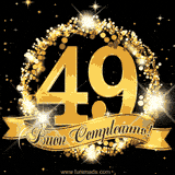 Il numero 49 è circondato da un anello dorato brillante, accompagnato da un nastro elegante con la scritta 'Buon Compleanno!' su uno sfondo scuro.