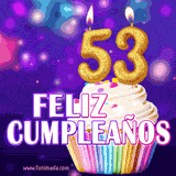 GIF animado de un cupcake decorado con confites, dos velas doradas encendidas formando el número 53, sobre un fondo púrpura brillante con destellos.
