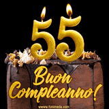 GIF animato con una torta al cioccolato decorata con crema, dettagli dorati e due candele accese che formano il numero 55. Messaggio 'Buon Compleanno' in scritta elegante.
