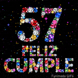 Visual en fondo negro con diminutas estrellas que contiene el número 57 y las palabras FELIZ CUMPLE, hechos a base de diamantes de colores.