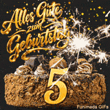 Schokoladenkuchen mit der goldenen Zahl 5 im Vordergrund. Darüber sprühen die Funken einer Wunderkerze, begleitet von fallendem Sternenkonfetti.