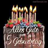 Das Geburtstags-GIF zeigt einen Schokoladenkuchen mit Beeren und Kerzen zur Feier eines 5. Geburtstags.