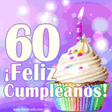 Animación de un cupcake con cobertura blanca, confites de colores, una vela encendida y el número 60 en grande sobre un fondo púrpura con luces brillantes.