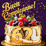 Un GIF animato di una bellissima torta per il 62° compleanno con glassa dorata e frutti di bosco freschi, Il numero dorato 62 è davanti, e stelle cadono su uno sfondo viola scuro.