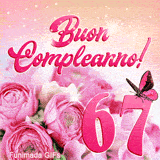 Immagine GIF animata di buon compleanno 67 anni con rose rosa, farfalla elegante e riflessi stellati dorati sullo sfondo caldo.