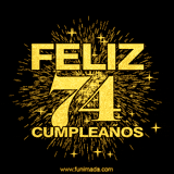 GIF animado con un diseño dorado, mostrando el número 74 rodeado de fuegos artificiales y luces que resaltan una atmósfera festiva y vibrante.
