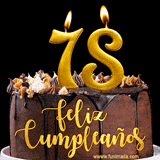 GIF de un pastel de chocolate con decoración de crema, velas doradas con el número 78 encendido, y un fondo negro elegante y cálido.