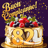Un GIF animato di una bellissima torta per il 82° compleanno con glassa dorata e frutti di bosco freschi, Il numero dorato 82 è davanti, e stelle cadono su uno sfondo viola scuro.