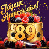 Une animation de célébration d'un gâteau de 89ème anniversaire, Des étoiles dorées tombent du ciel, mettant en valeur le texte 'Joyeux Anniversaire !' et le nombre doré 89 à l'avant du gâteau.