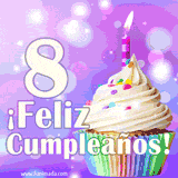 Animación de un cupcake con cobertura blanca, confites de colores, una vela encendida y el número 8 en grande sobre un fondo púrpura con luces brillantes.