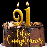 GIF de un pastel de chocolate con decoración de crema, velas doradas con el número 91 encendido, y un fondo negro elegante y cálido.