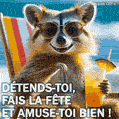 Miniature de la vidéo montrant un raton laveur cool avec des lunettes de soleil et un cocktail, Ceci est pour une vidéo musicale et drôle avec le message 'Détends-toi, fais la fête'.