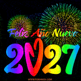 El saludo 'Feliz Año Nuevo 2027' con un efecto degradado de arcoíris. Detrás, fuegos artificiales multicolores explotan en un cielo nocturno, creando un saludo lleno de vida.